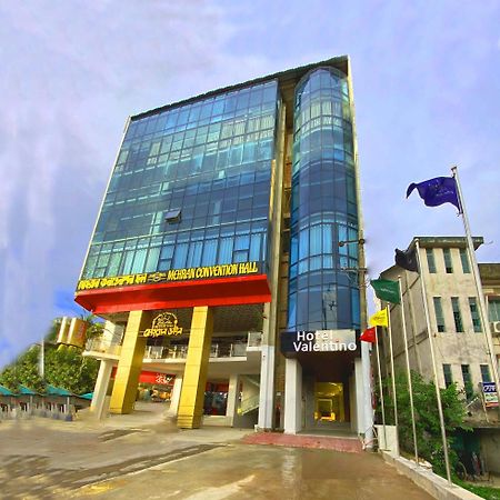 Hotel Valentino Noakhali Exteriör bild