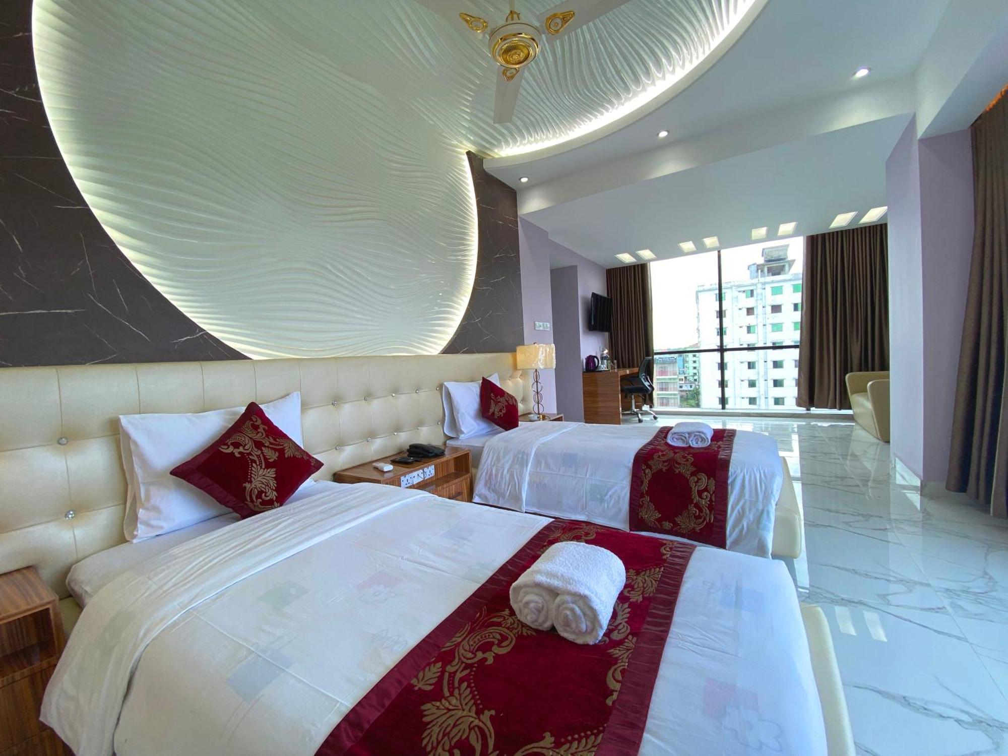 Hotel Valentino Noakhali Exteriör bild